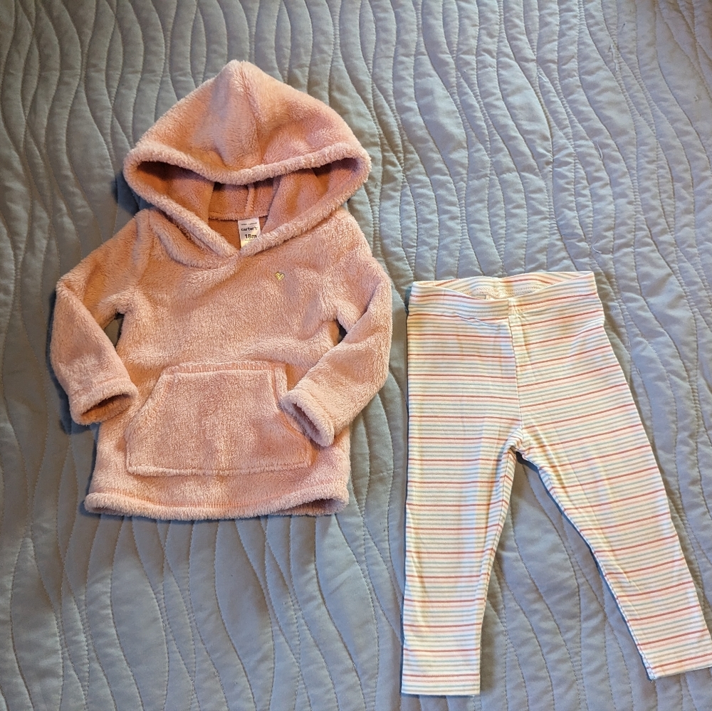 Carter's baby girl outfit
